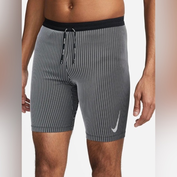 Nike Men's Dri-Fit ADV Aeroswift 1/2 Length Tights (DM4622-015) NWT! Size M